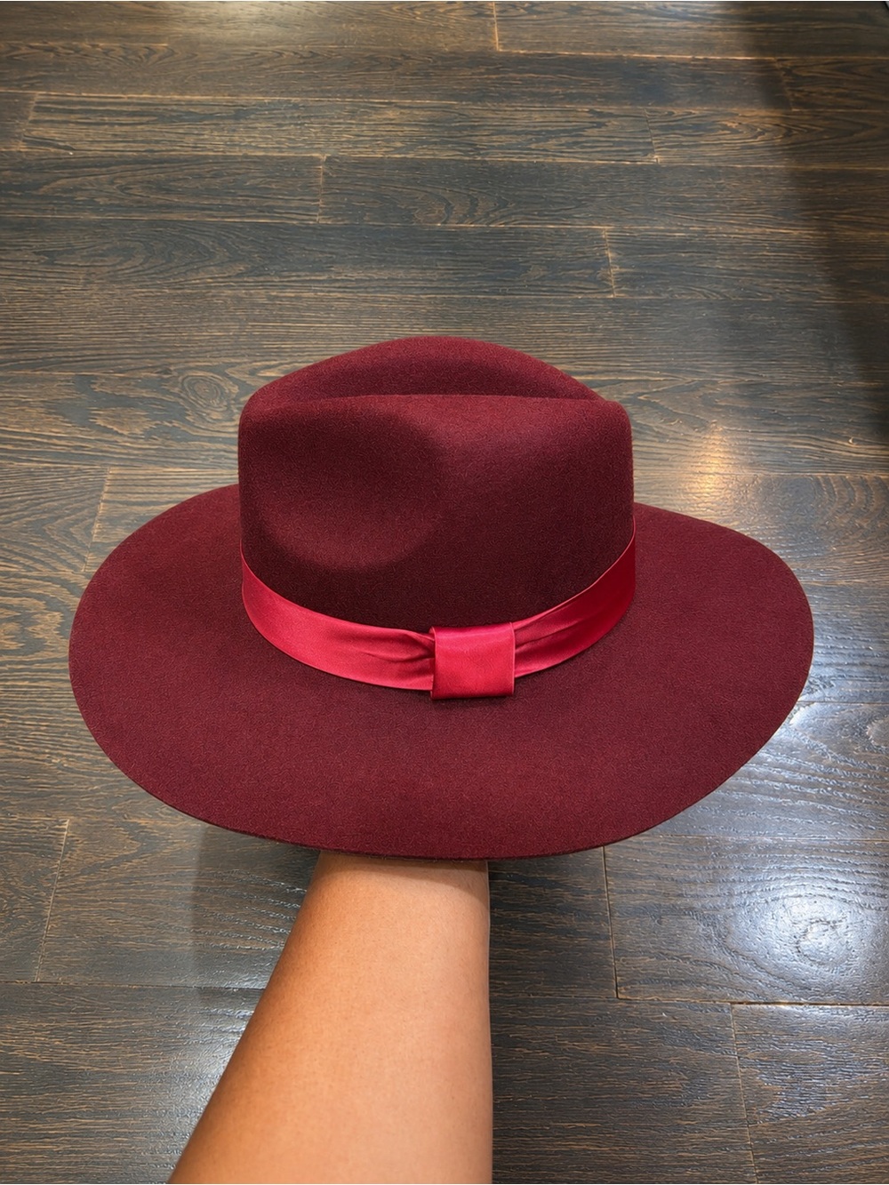 Women’s Burgundy Felt Fedora Hat with Satin Band